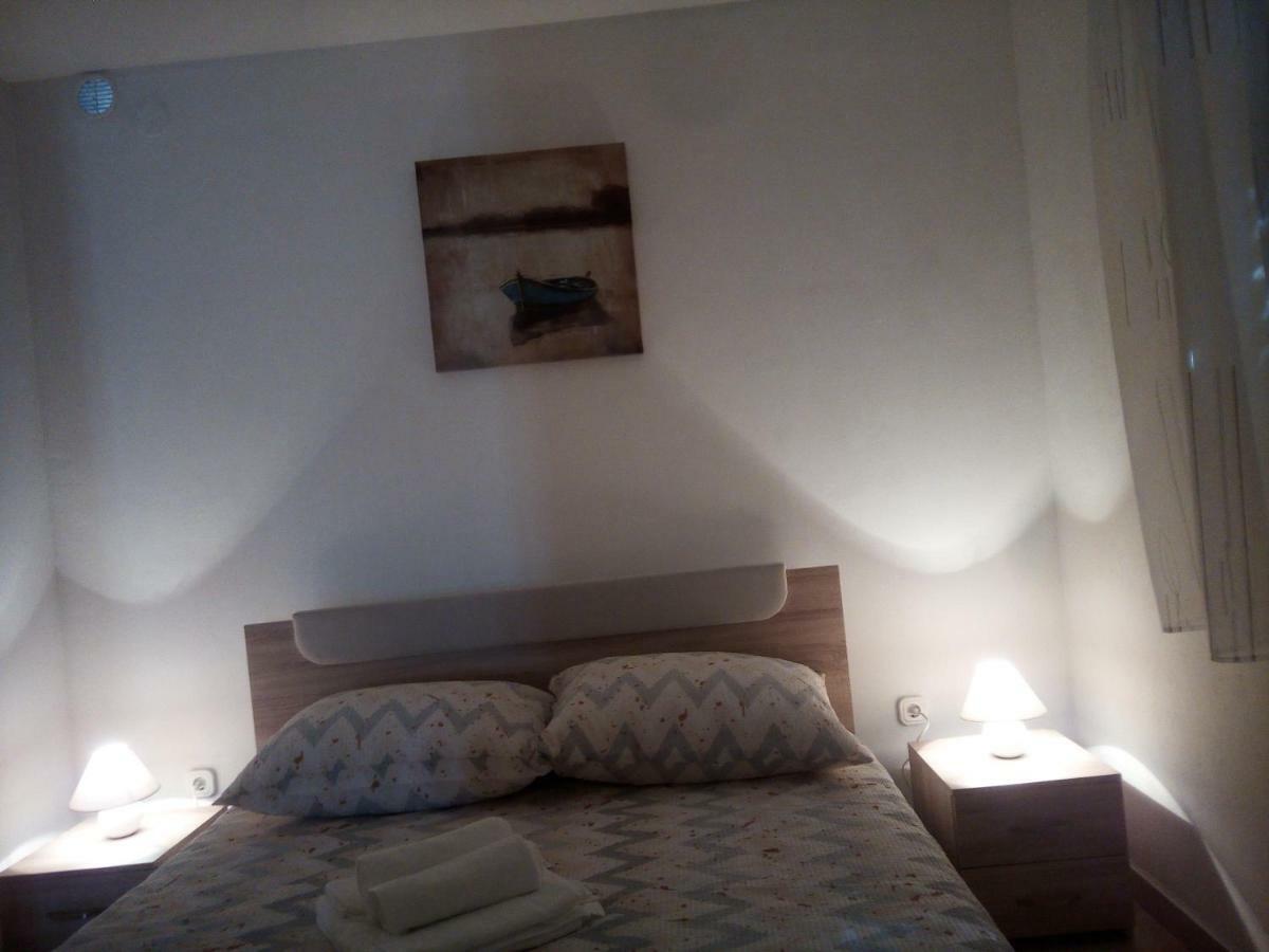 Apartman Pajo Селине Екстериор снимка